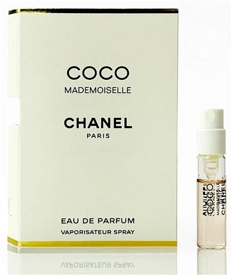 chanel no 5 l'eau vs coco mademoiselle|Chanel Coco Mademoiselle perfume reviews.